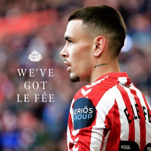 Sunderland, một người chơi mới được thăng chức với một vé lớn, đã chi gần 100 triệu người để ký 5 ng